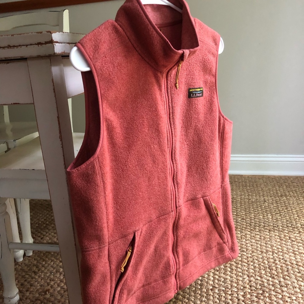 New: LL Bean Mountain Classic Fleece Vest. Size Medium
